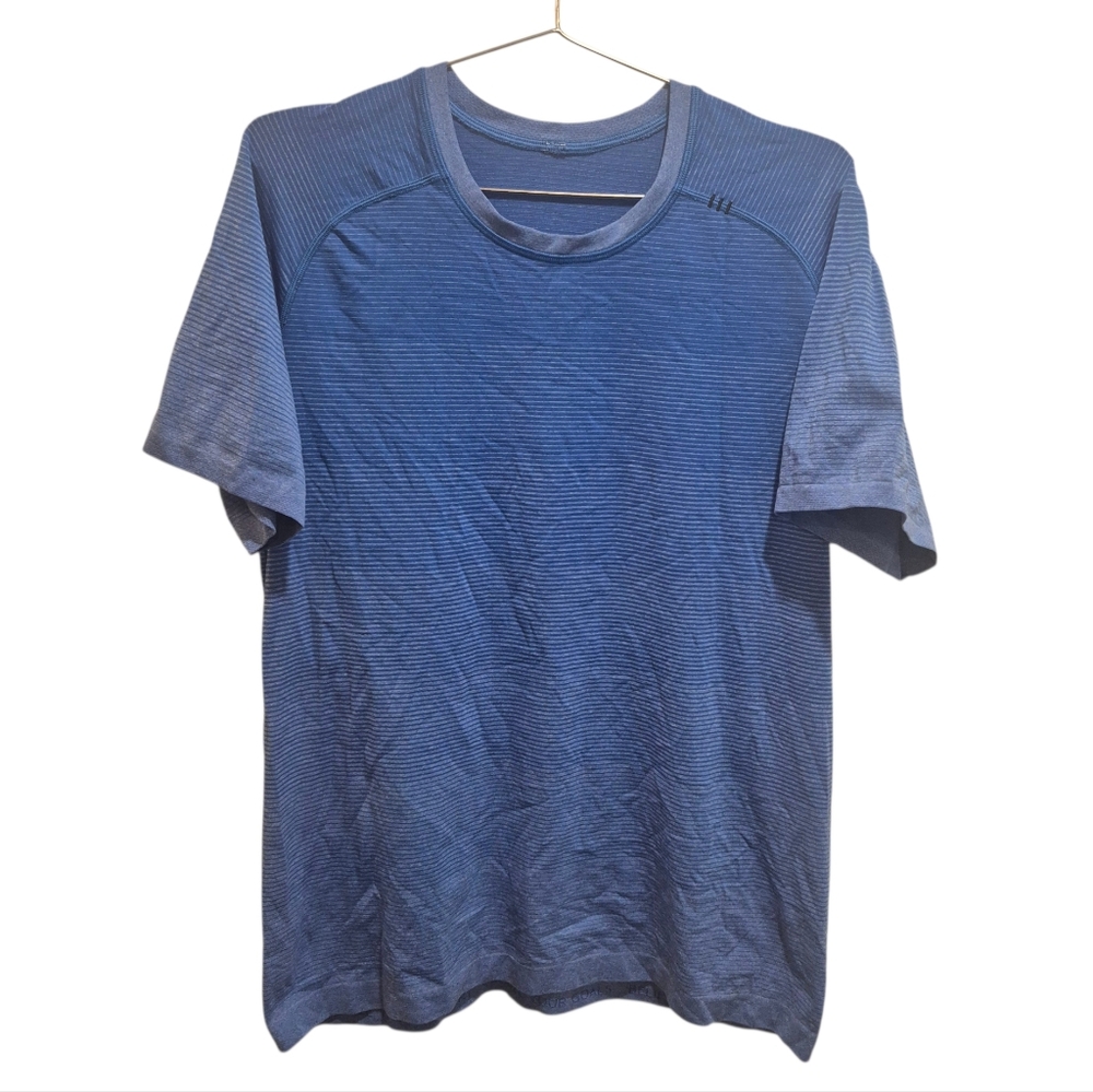 Lululemon Athletica blue short sleeve men's shirt size Large Running Athletic
